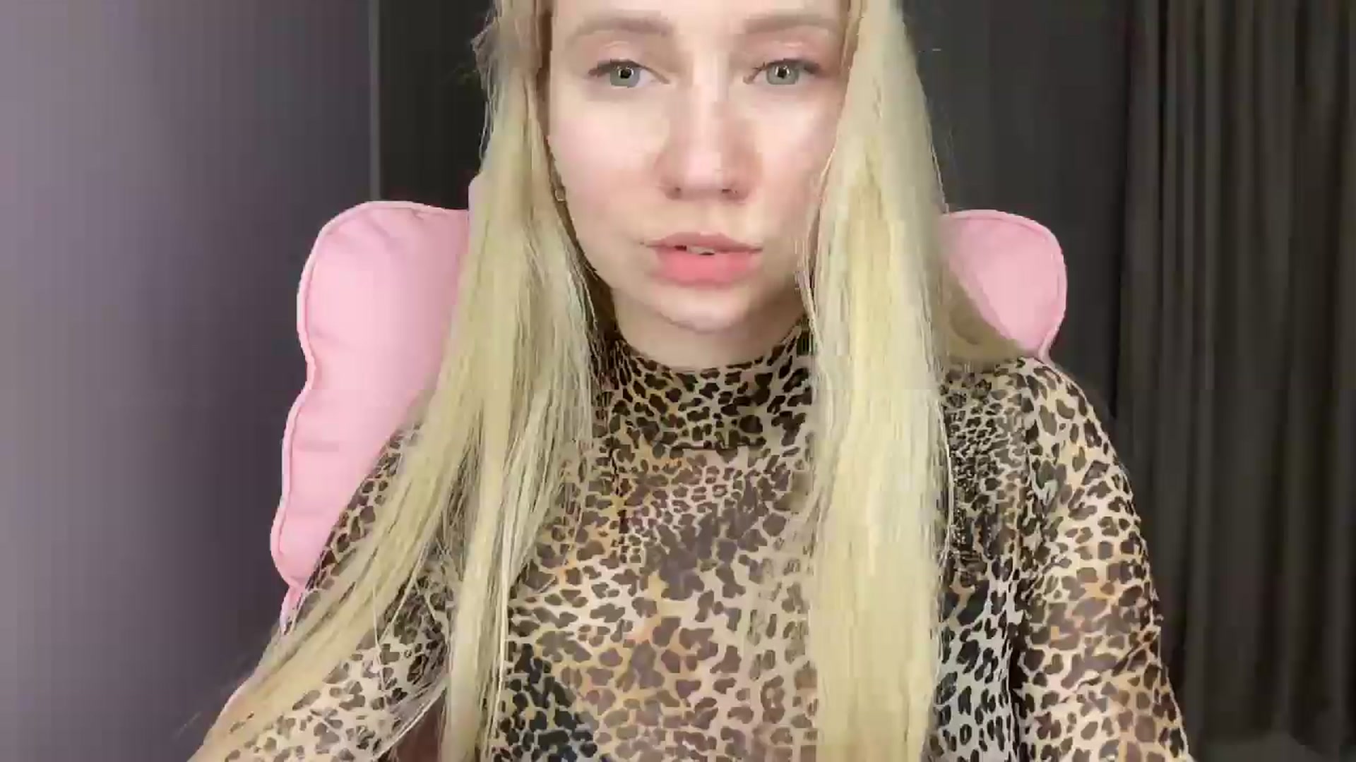 Gallery image thumbnail from Miss_Sylvia's myfreecams stream on, 05/19/2025, 21:43 image 6 of 20