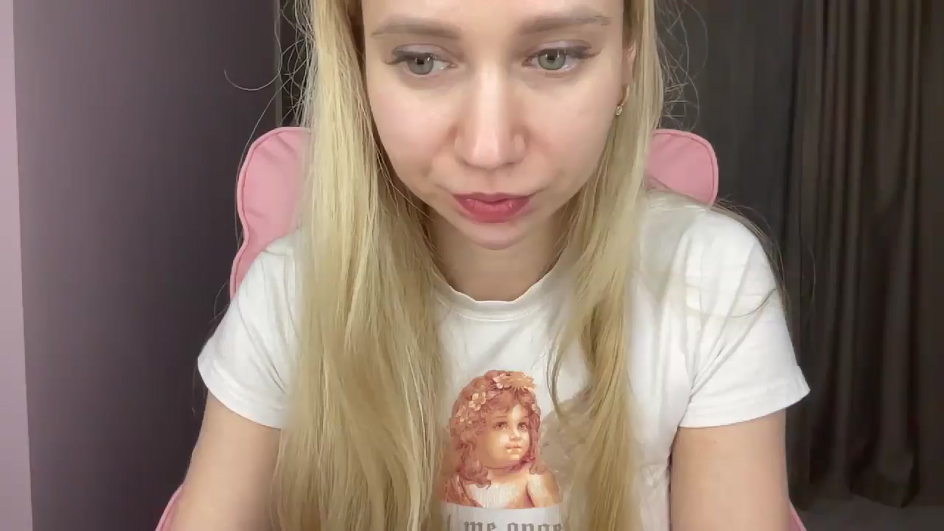 Gallery image thumbnail from Miss_Sylvia's myfreecams stream on, 05/20/2025, 17:50 image 17 of 20