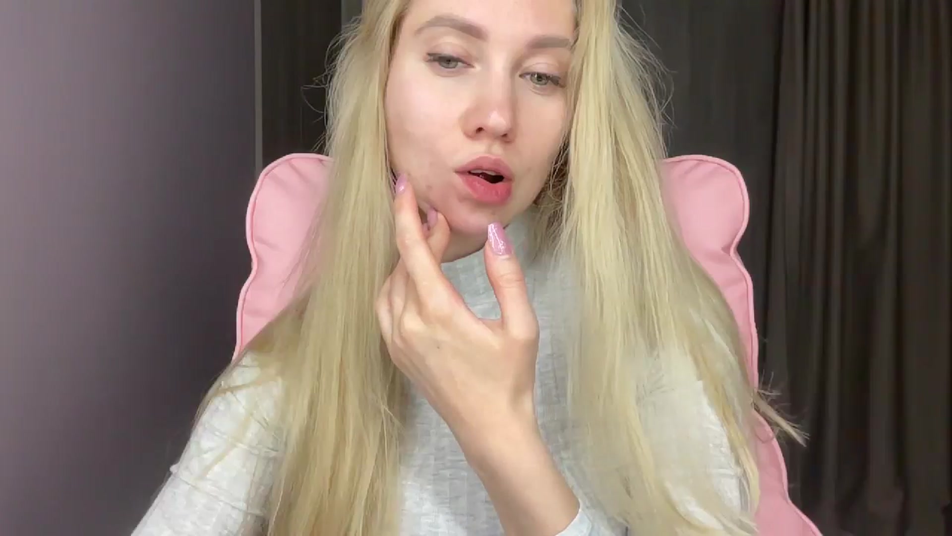 Gallery image thumbnail from Miss_Sylvia's myfreecams stream on, 05/21/2025, 20:55 image 16 of 20