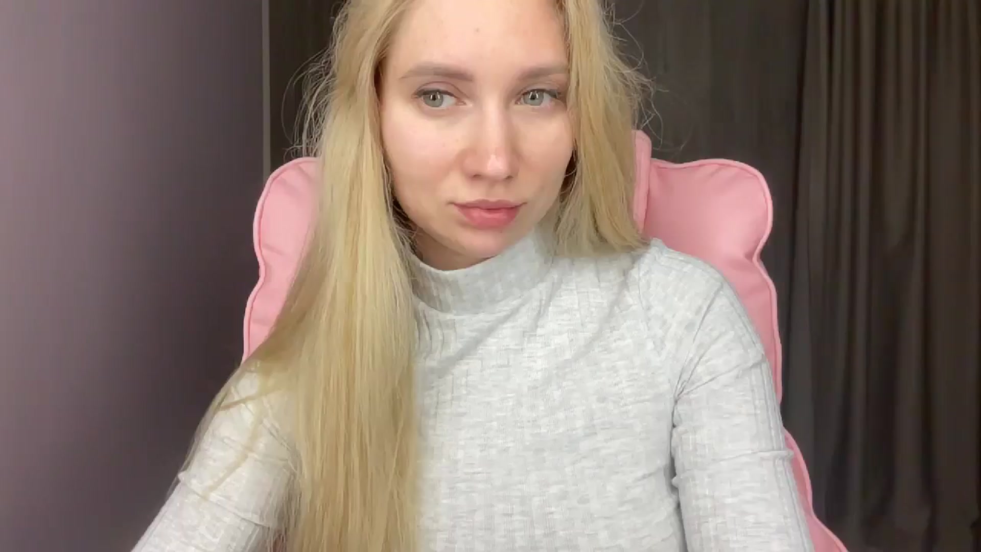 Gallery image thumbnail from Miss_Sylvia's myfreecams stream on, 05/21/2025, 20:55 image 19 of 20