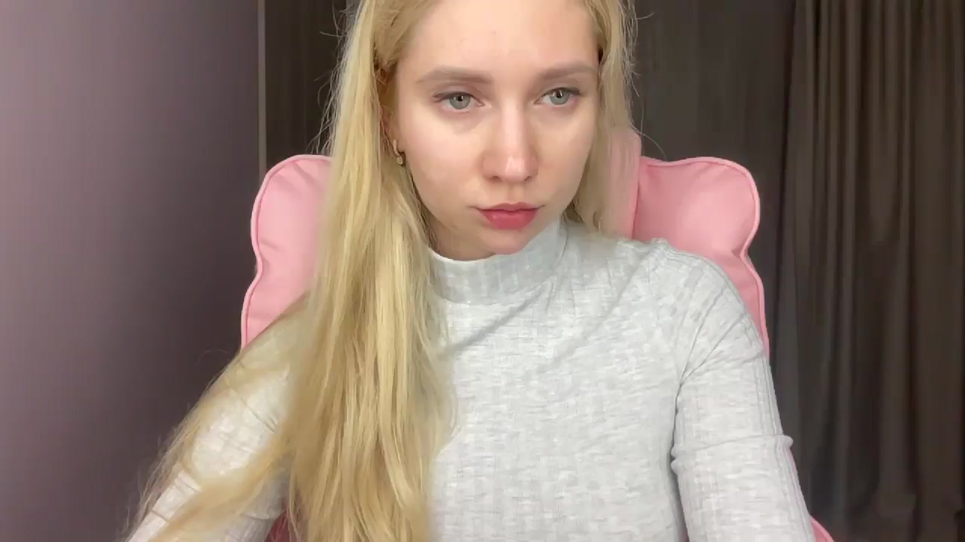 Gallery image thumbnail from Miss_Sylvia's myfreecams stream on, 05/21/2025, 20:55 image 1 of 20