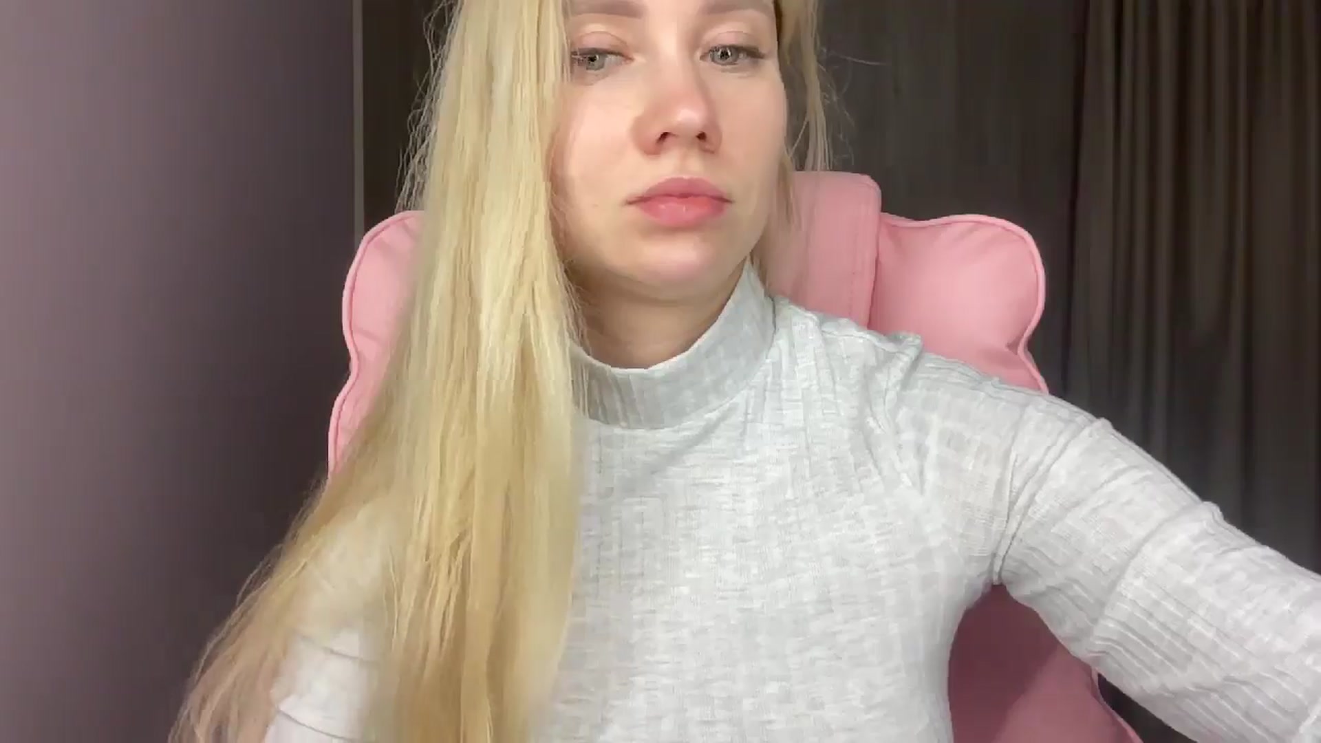 Gallery image thumbnail from Miss_Sylvia's myfreecams stream on, 05/21/2025, 20:55 image 10 of 20