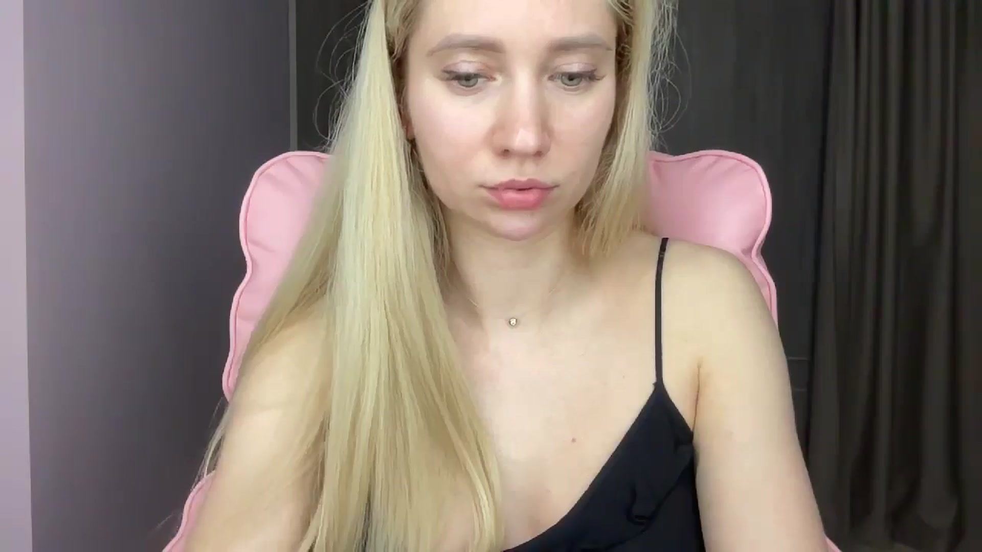 Gallery image thumbnail from Miss_Sylvia's myfreecams stream on, 05/24/2025, 17:51 image 12 of 20