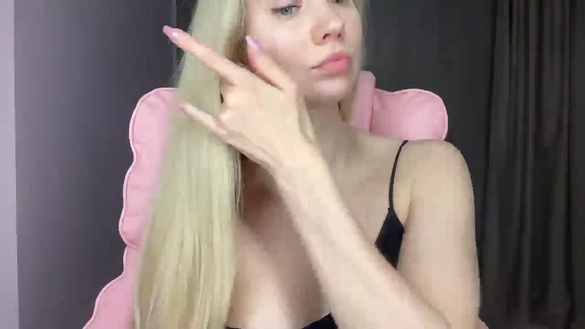 Gallery image thumbnail from Miss_Sylvia's myfreecams stream on, 05/24/2025, 17:51 image 19 of 20