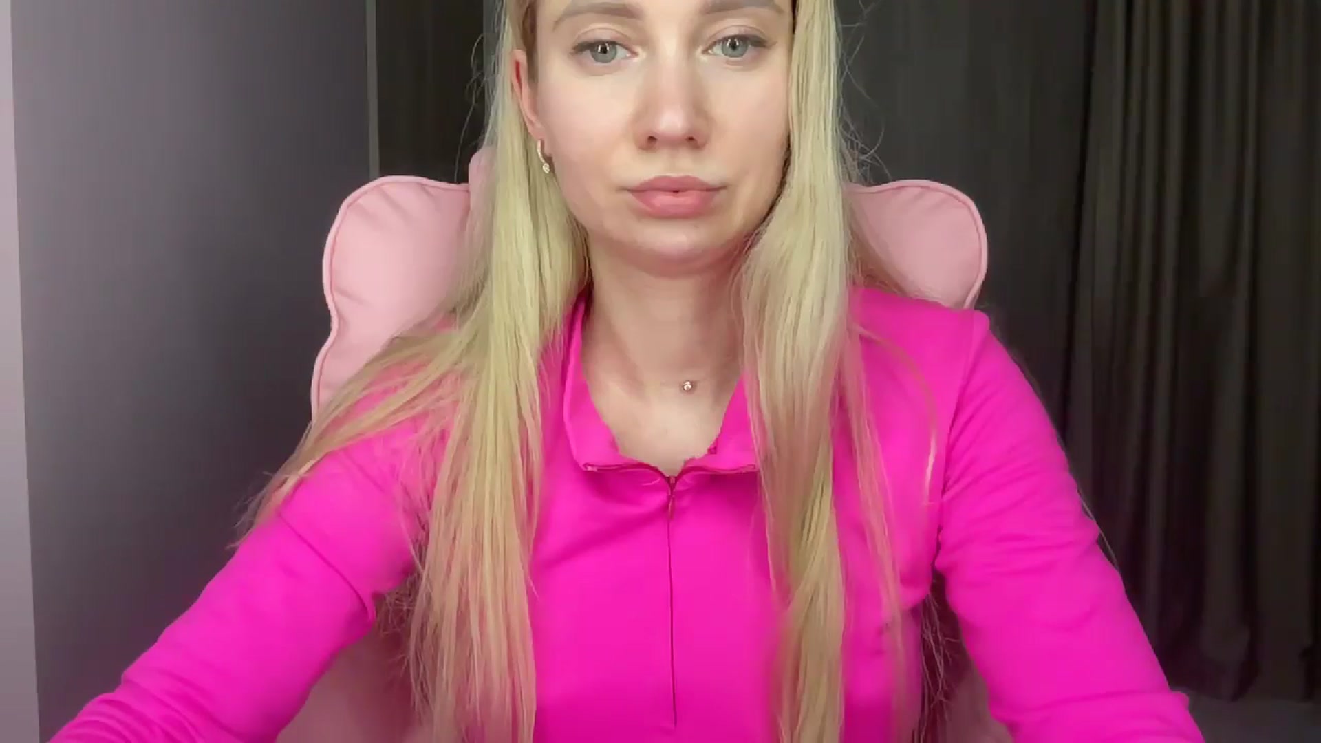 Gallery image thumbnail from Miss_Sylvia's myfreecams stream on, 05/25/2025, 18:58 image 9 of 20