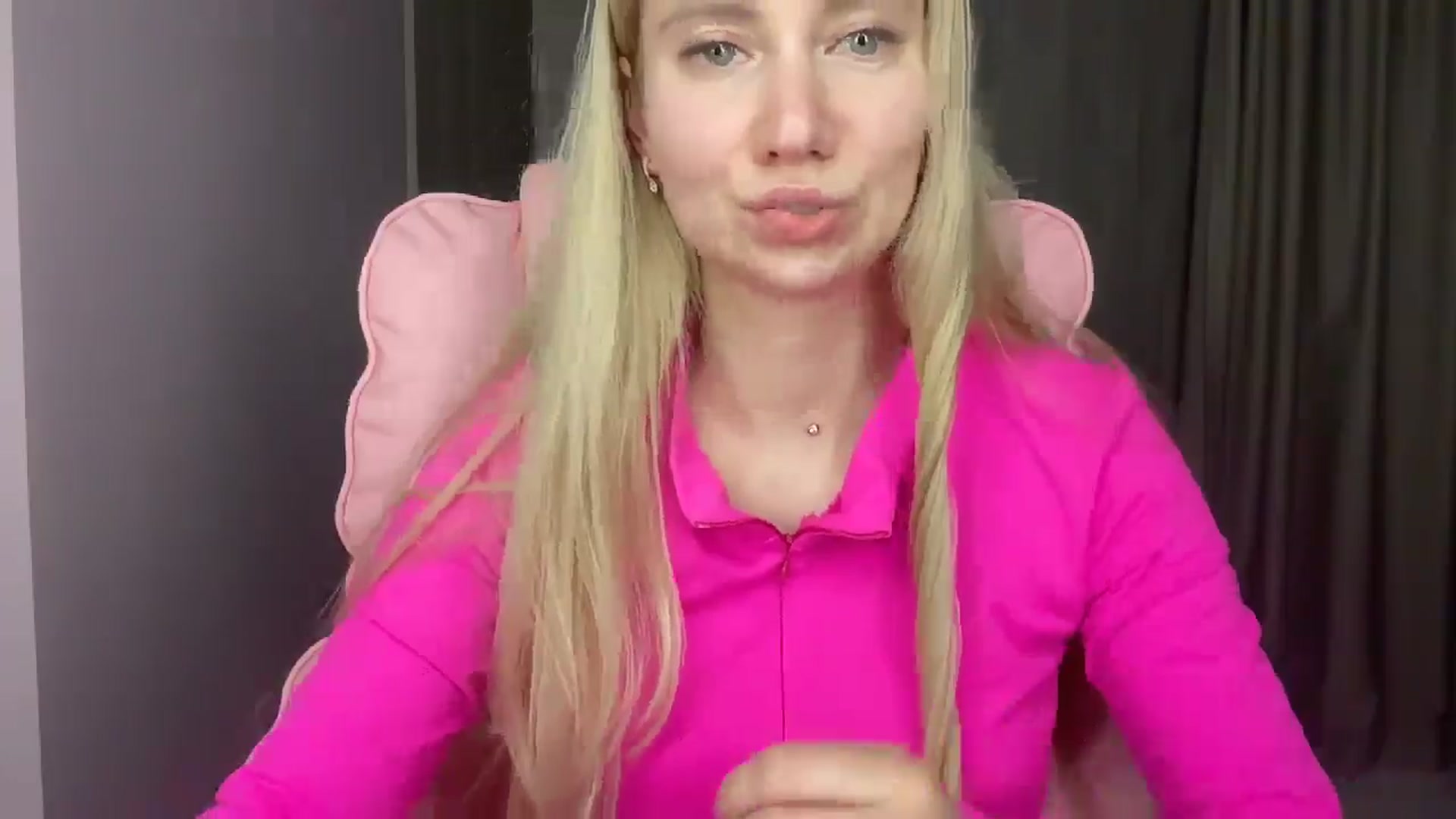 Gallery image thumbnail from Miss_Sylvia's myfreecams stream on, 05/25/2025, 18:58 image 14 of 20