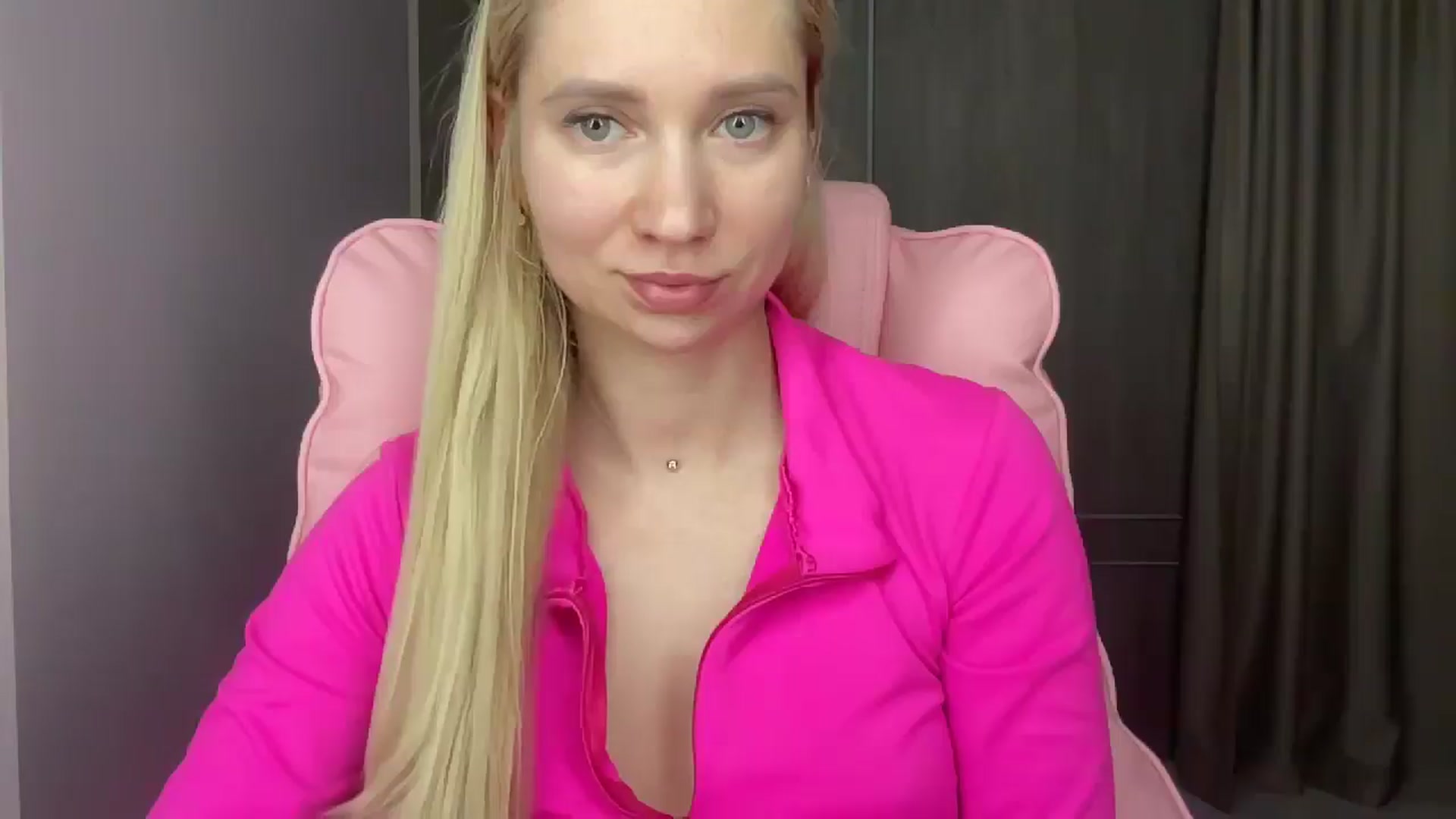 Gallery image thumbnail from Miss_Sylvia's myfreecams stream on, 05/25/2025, 20:53 image 13 of 20