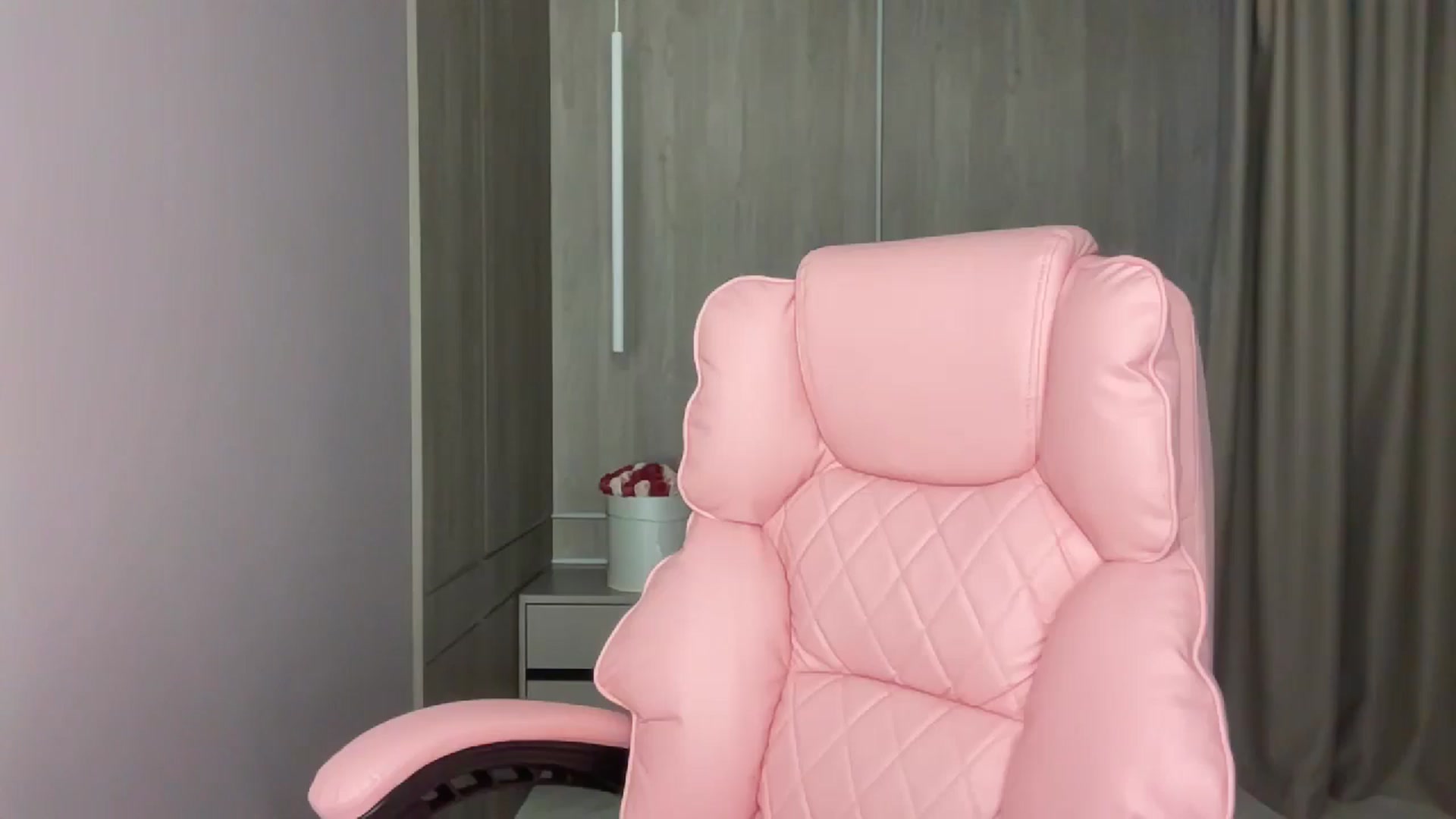 Gallery image thumbnail from Miss_Sylvia's myfreecams stream on, 05/27/2025, 16:56 image 6 of 20