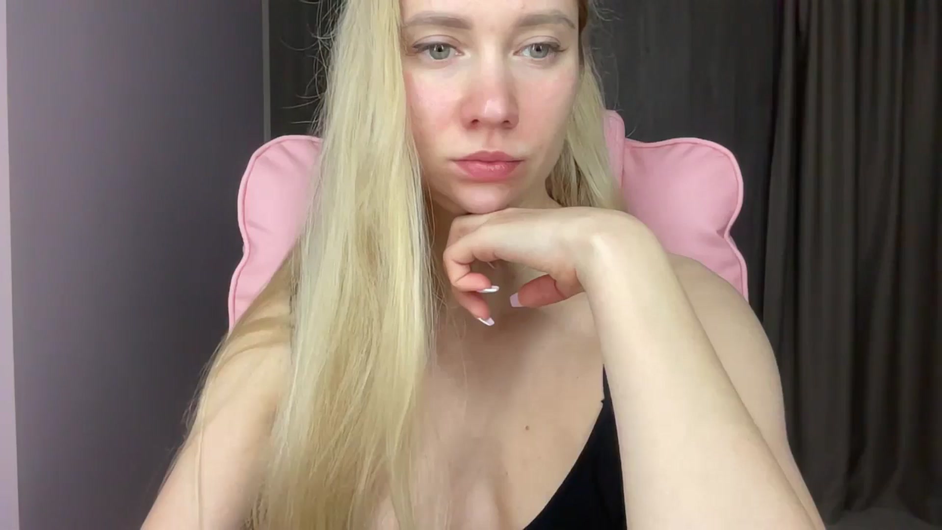 Gallery image thumbnail from Miss_Sylvia's myfreecams stream on, 05/27/2025, 18:55 image 14 of 20