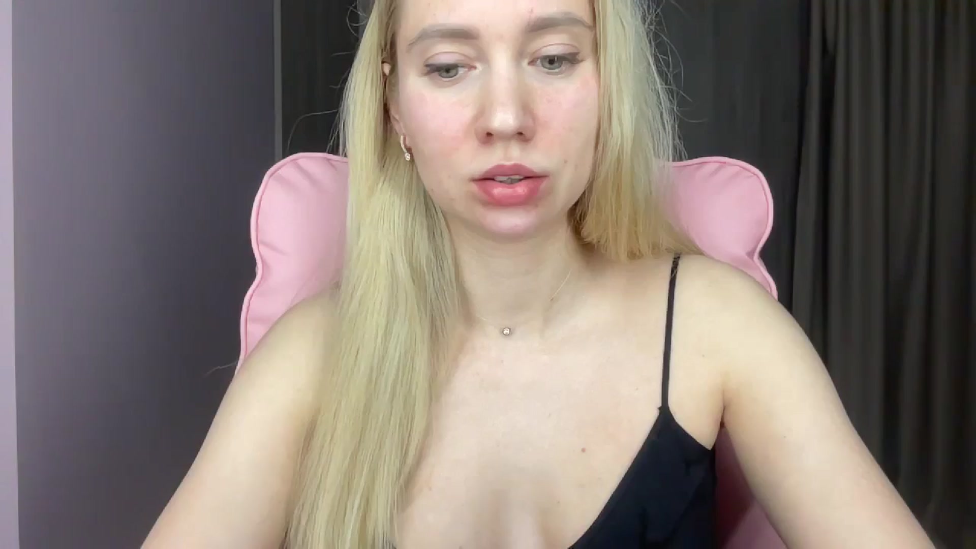 Gallery image thumbnail from Miss_Sylvia's myfreecams stream on, 05/27/2025, 18:55 image 1 of 20