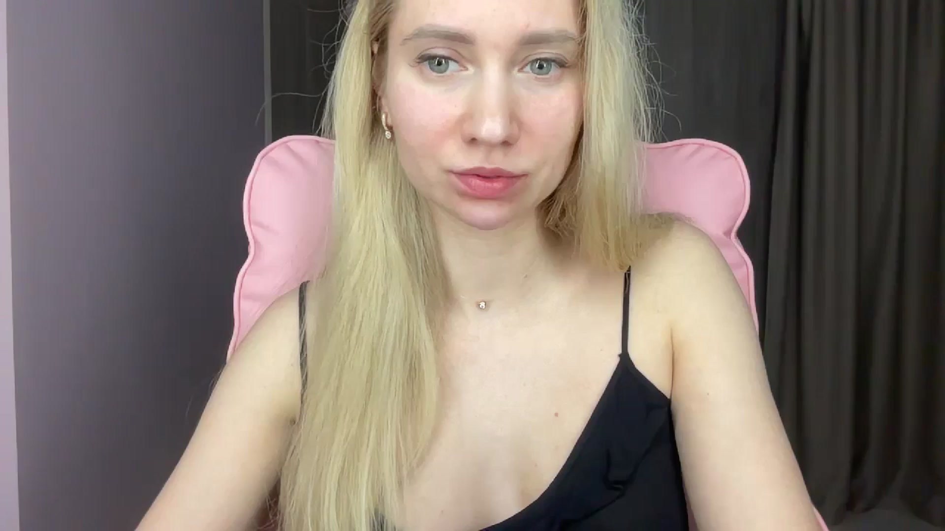 Gallery image thumbnail from Miss_Sylvia's myfreecams stream on, 05/27/2025, 18:55 image 8 of 20