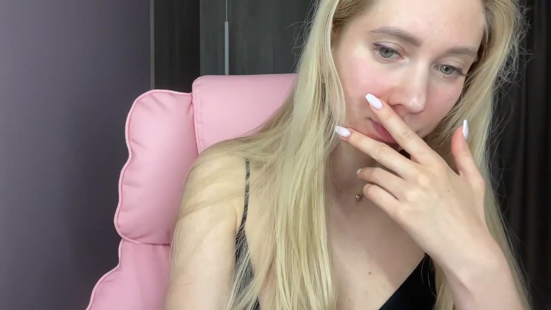 Gallery image thumbnail from Miss_Sylvia's myfreecams stream on, 05/27/2025, 20:16 image 3 of 20