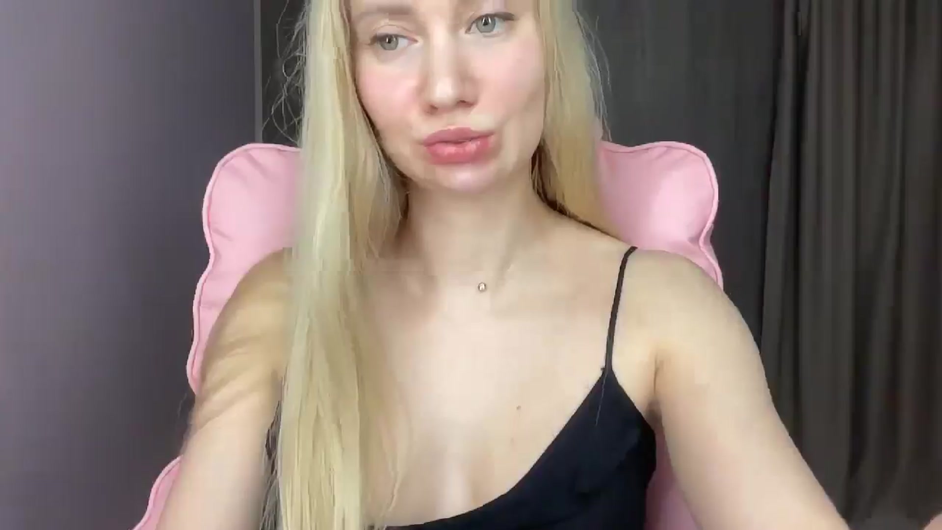 Gallery image thumbnail from Miss_Sylvia's myfreecams stream on, 05/27/2025, 20:16 image 2 of 20