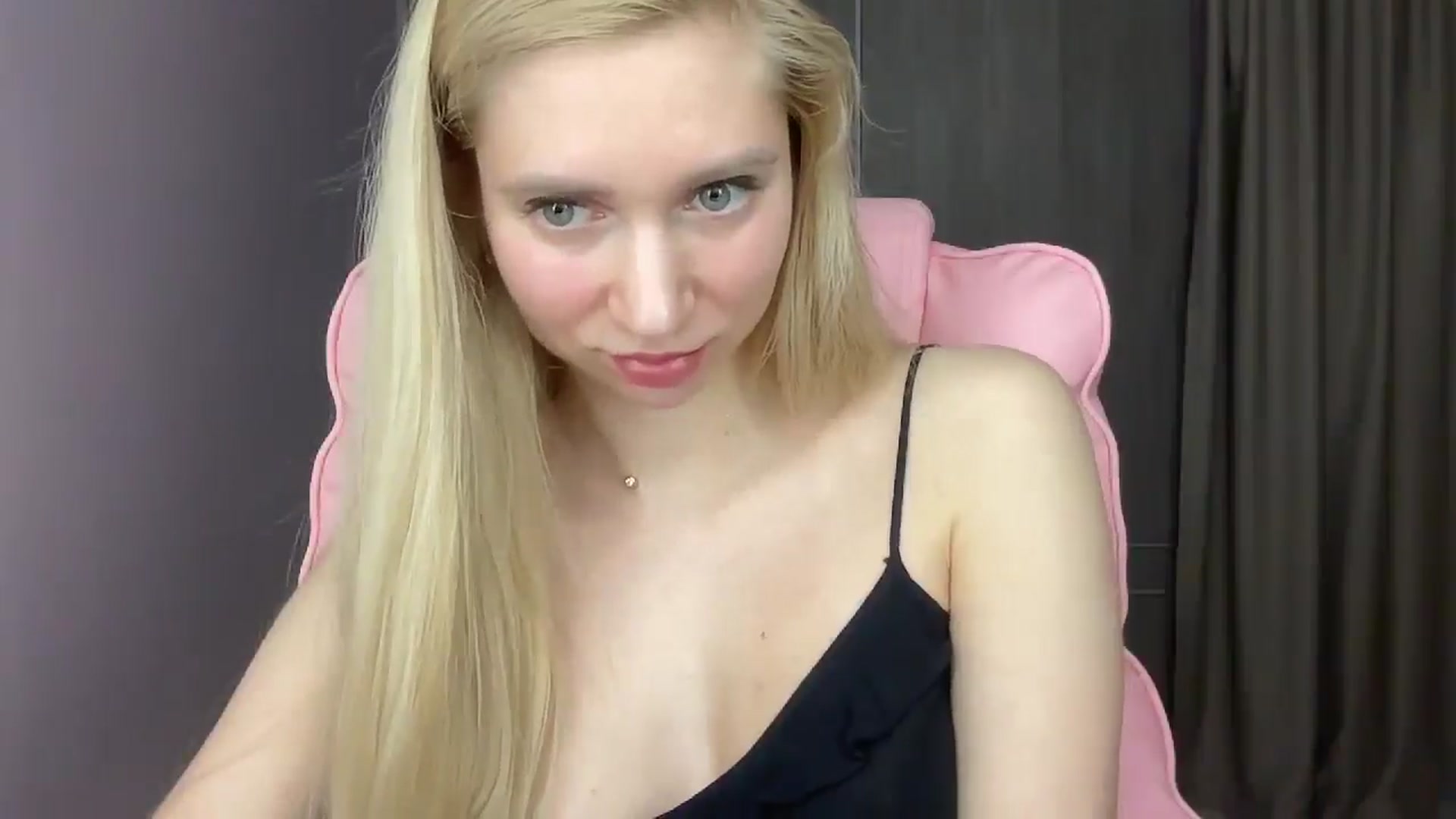 Gallery image thumbnail from Miss_Sylvia's myfreecams stream on, 05/27/2025, 20:16 image 13 of 20