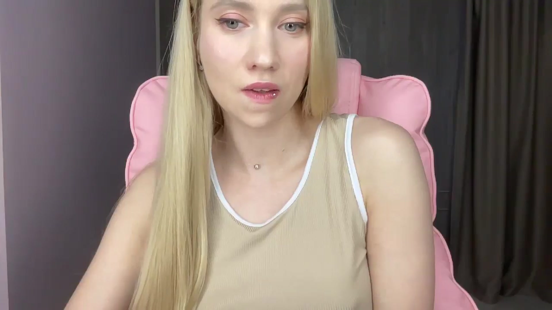 Gallery image thumbnail from Miss_Sylvia's myfreecams stream on, 05/28/2025, 16:14 image 20 of 20