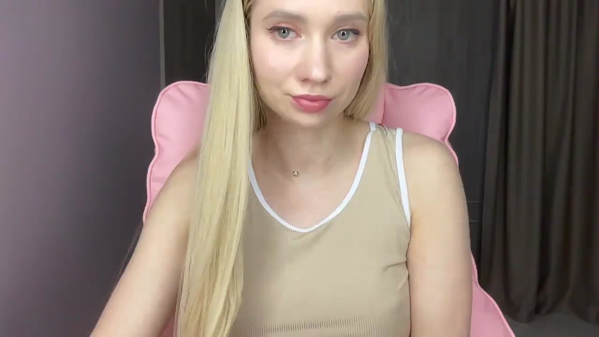 Gallery image thumbnail from Miss_Sylvia's myfreecams stream on, 05/28/2025, 16:58 image 20 of 20
