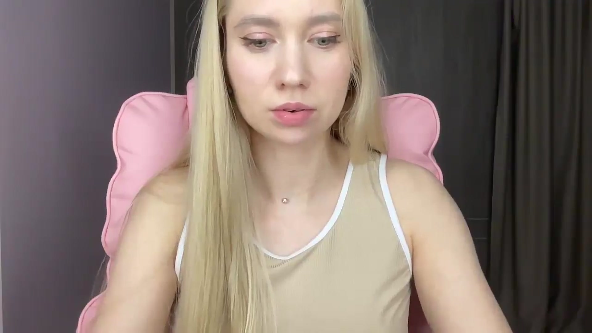 Gallery image thumbnail from Miss_Sylvia's myfreecams stream on, 05/28/2025, 20:16 image 20 of 20