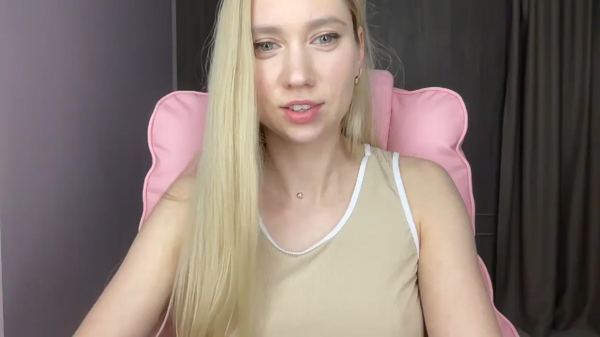 Gallery image thumbnail from Miss_Sylvia's myfreecams stream on, 05/28/2025, 20:16 image 7 of 20