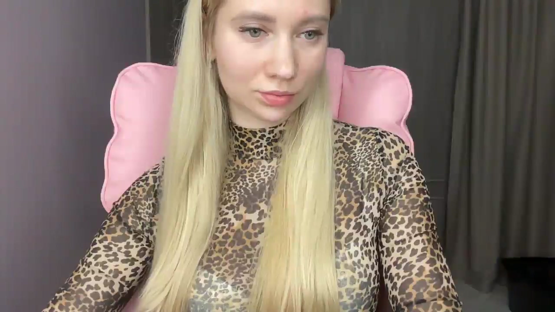 Gallery image thumbnail from Miss_Sylvia's myfreecams stream on, 05/30/2025, 19:39 image 9 of 20