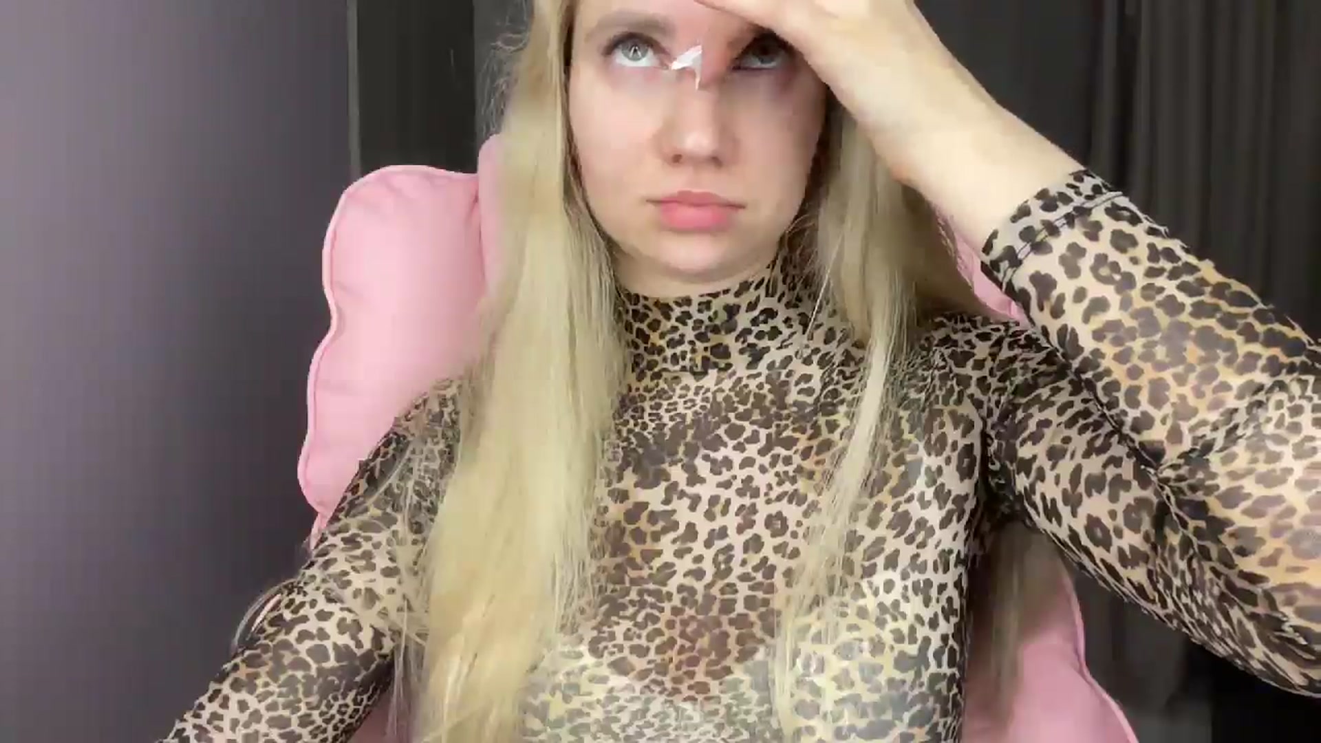 Gallery image thumbnail from Miss_Sylvia's myfreecams stream on, 05/30/2025, 19:39 image 18 of 20