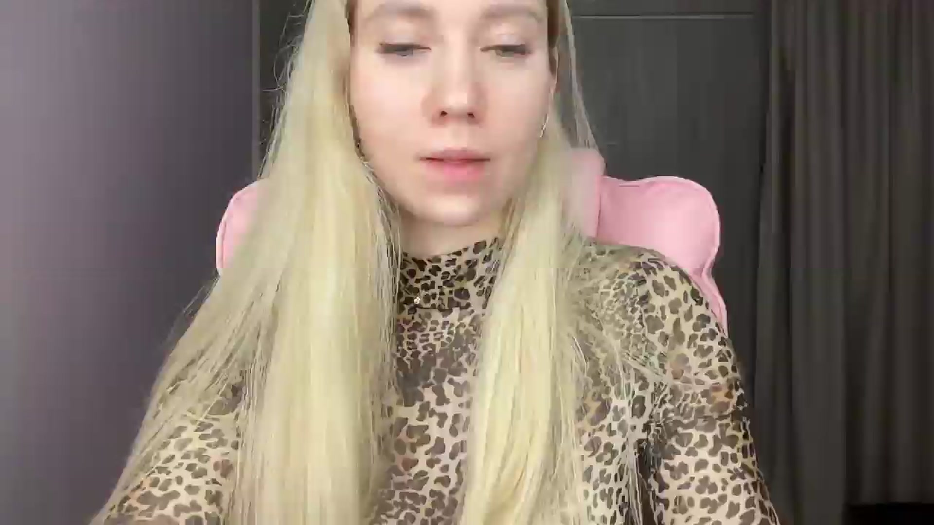 Gallery image thumbnail from Miss_Sylvia's myfreecams stream on, 05/30/2025, 21:30 image 18 of 20