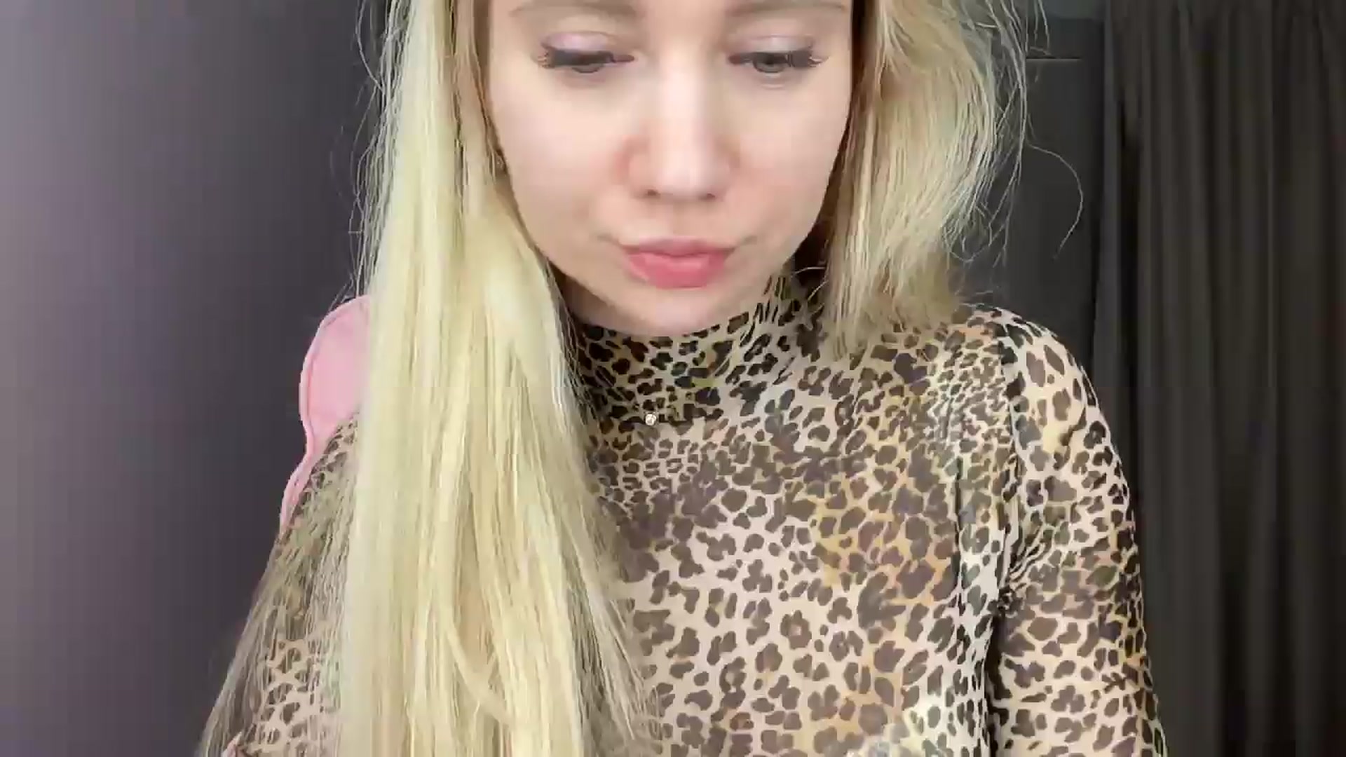Gallery image thumbnail from Miss_Sylvia's myfreecams stream on, 05/30/2025, 21:30 image 7 of 20