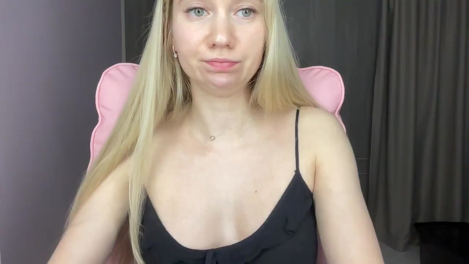 Gallery image thumbnail from Miss_Sylvia's myfreecams stream on, 05/31/2025, 20:42 image 8 of 20