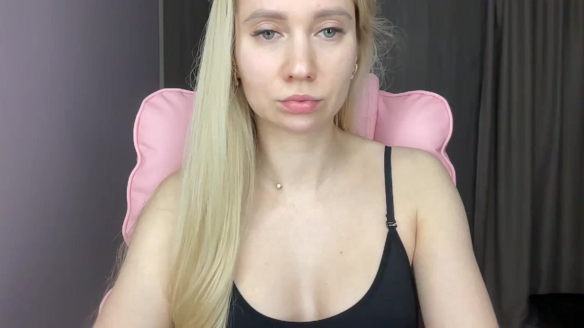 Gallery image thumbnail from Miss_Sylvia's myfreecams stream on, 06/01/2025, 19:05 image 10 of 20