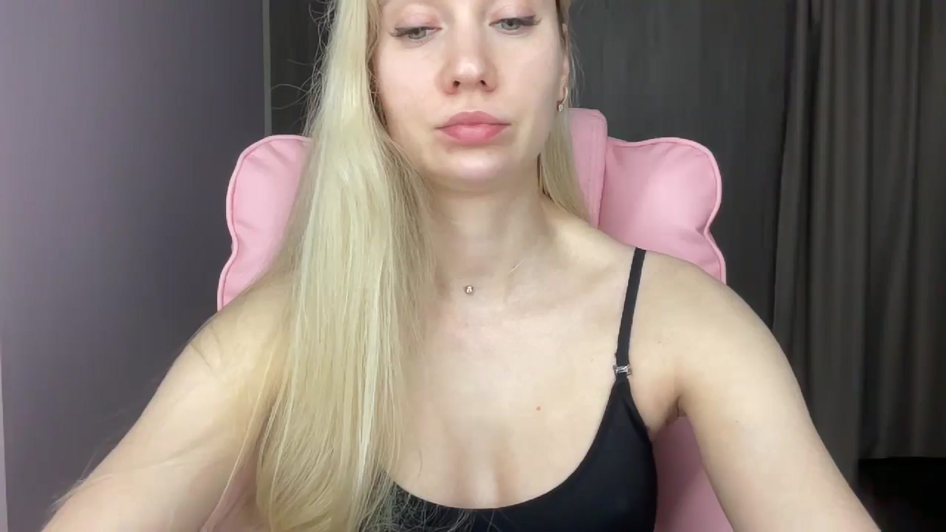 Gallery image thumbnail from Miss_Sylvia's myfreecams stream on, 06/01/2025, 20:22 image 20 of 20