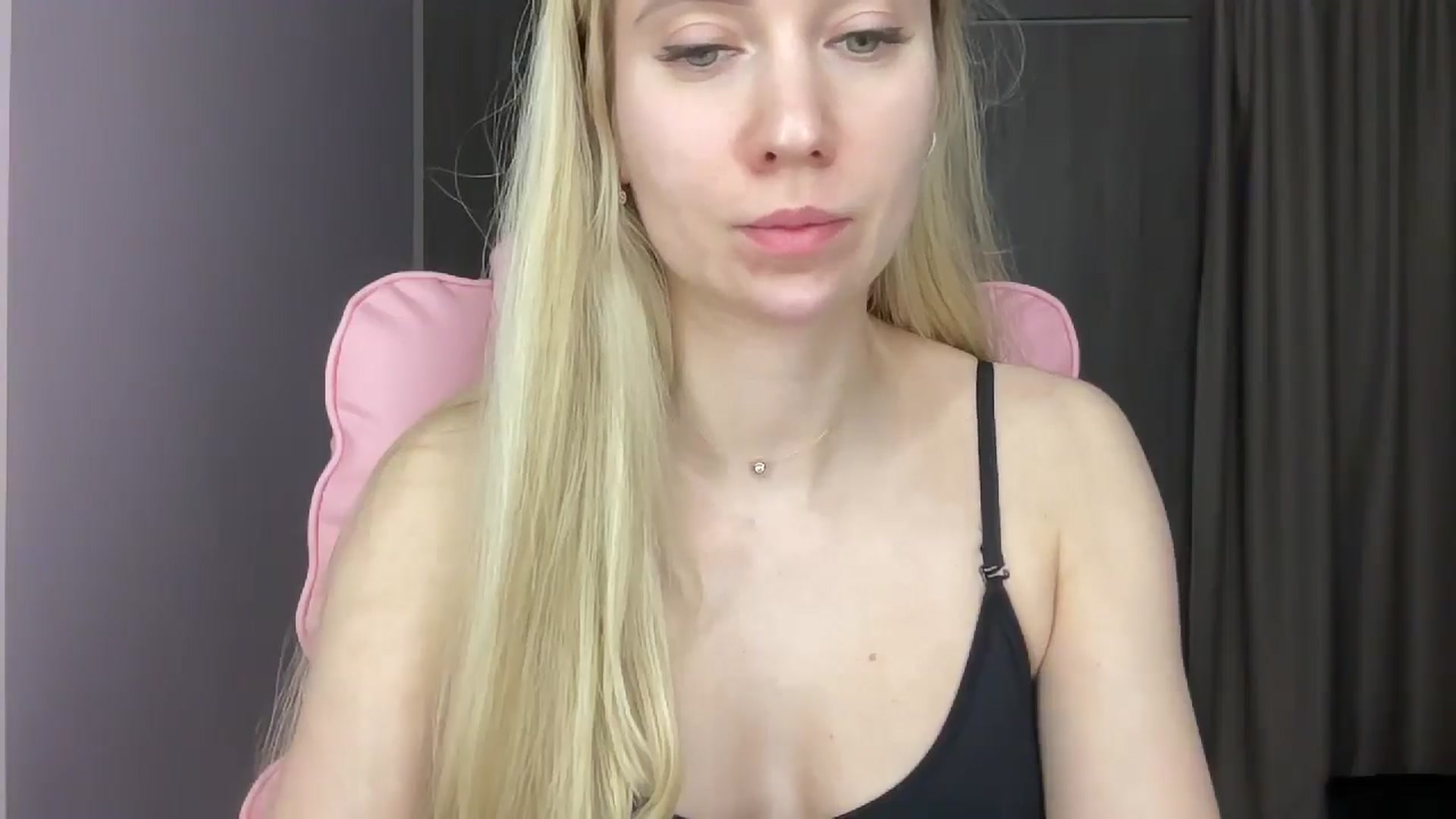 Gallery image thumbnail from Miss_Sylvia's myfreecams stream on, 06/01/2025, 20:22 image 10 of 20