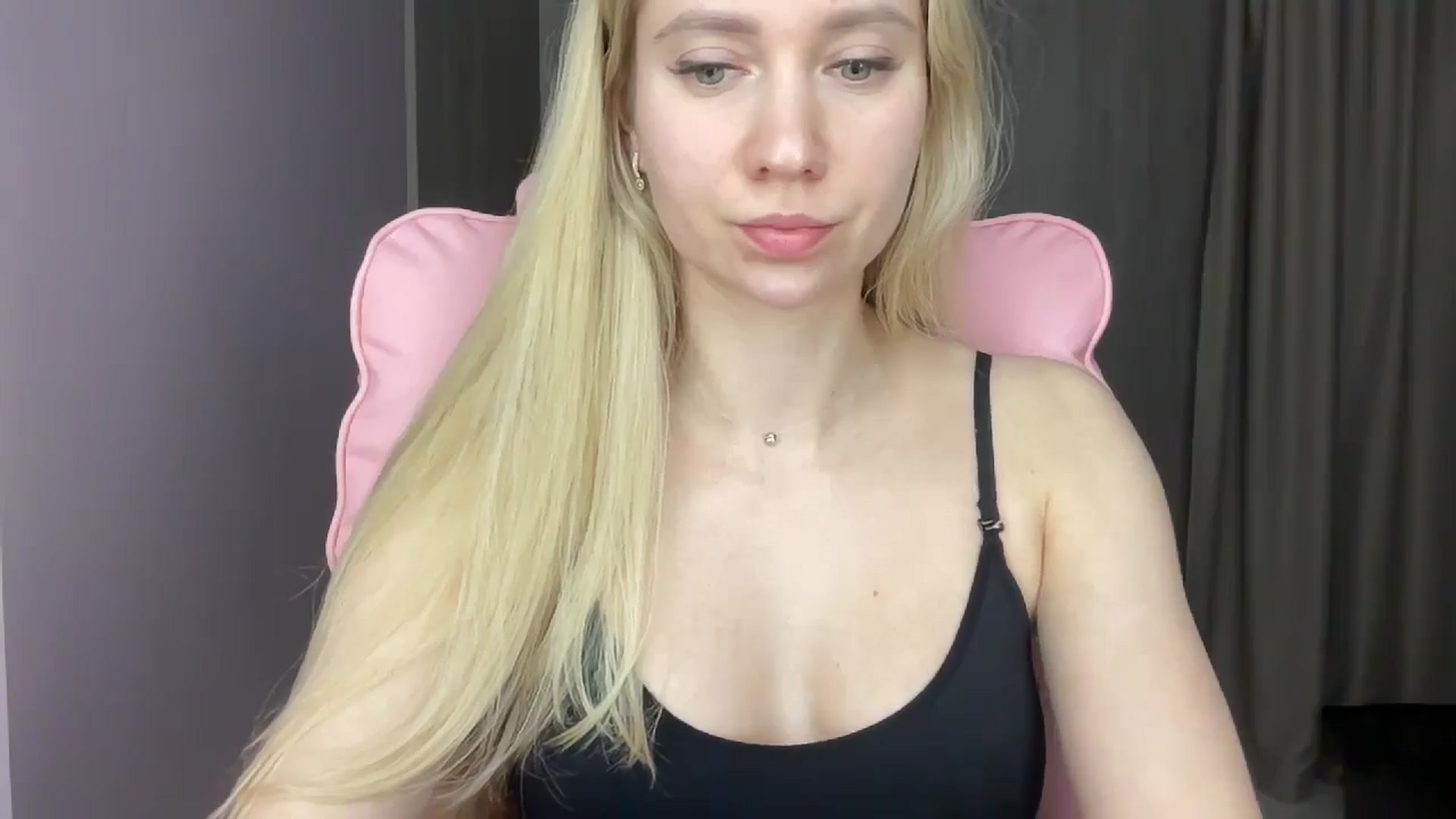 Gallery image thumbnail from Miss_Sylvia's myfreecams stream on, 06/01/2025, 20:22 image 14 of 20