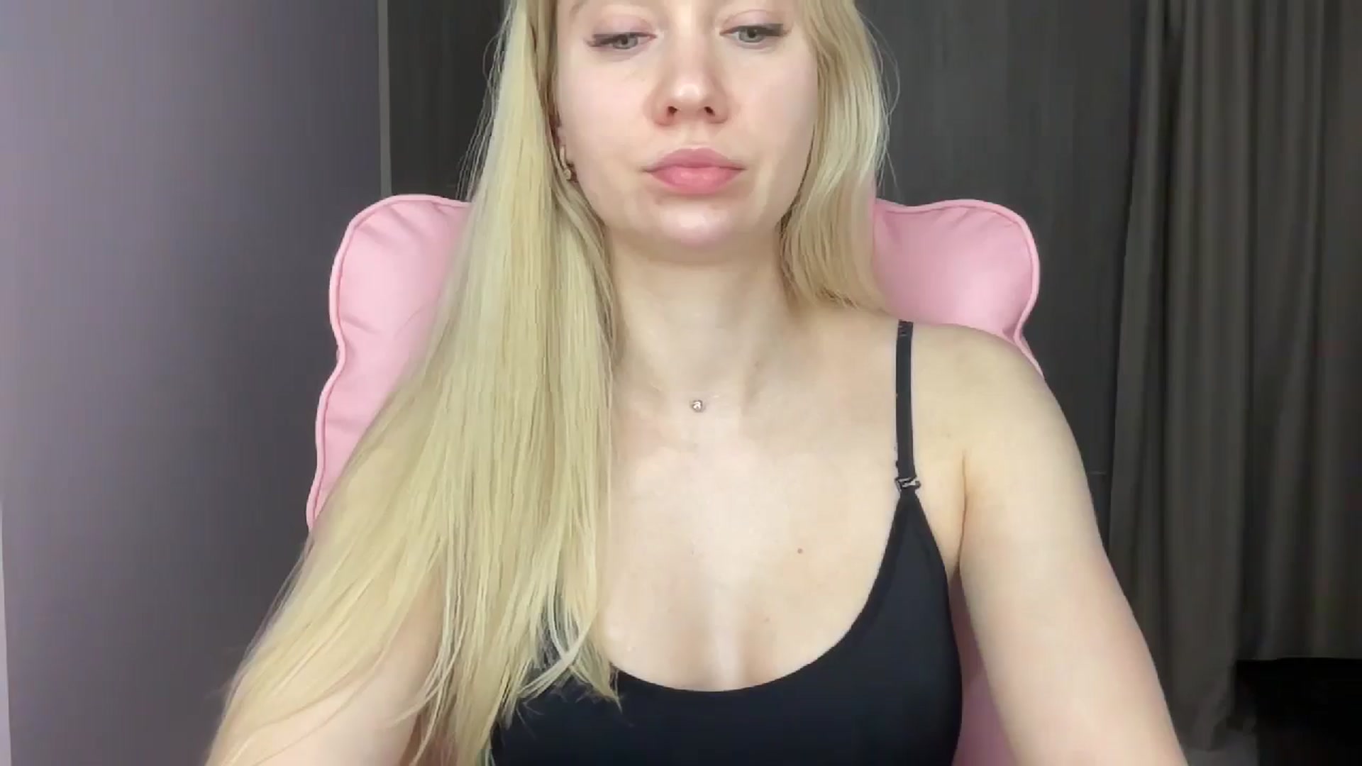 Gallery image thumbnail from Miss_Sylvia's myfreecams stream on, 06/01/2025, 20:22 image 17 of 20
