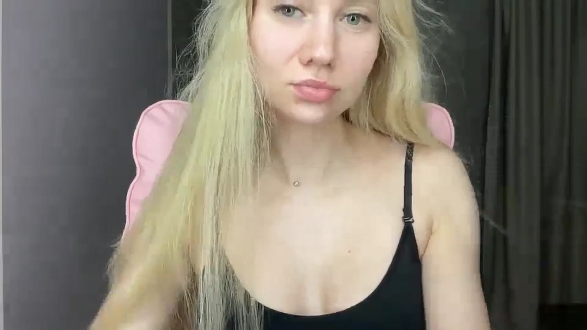 Gallery image thumbnail from Miss_Sylvia's myfreecams stream on, 06/01/2025, 22:03 image 5 of 20