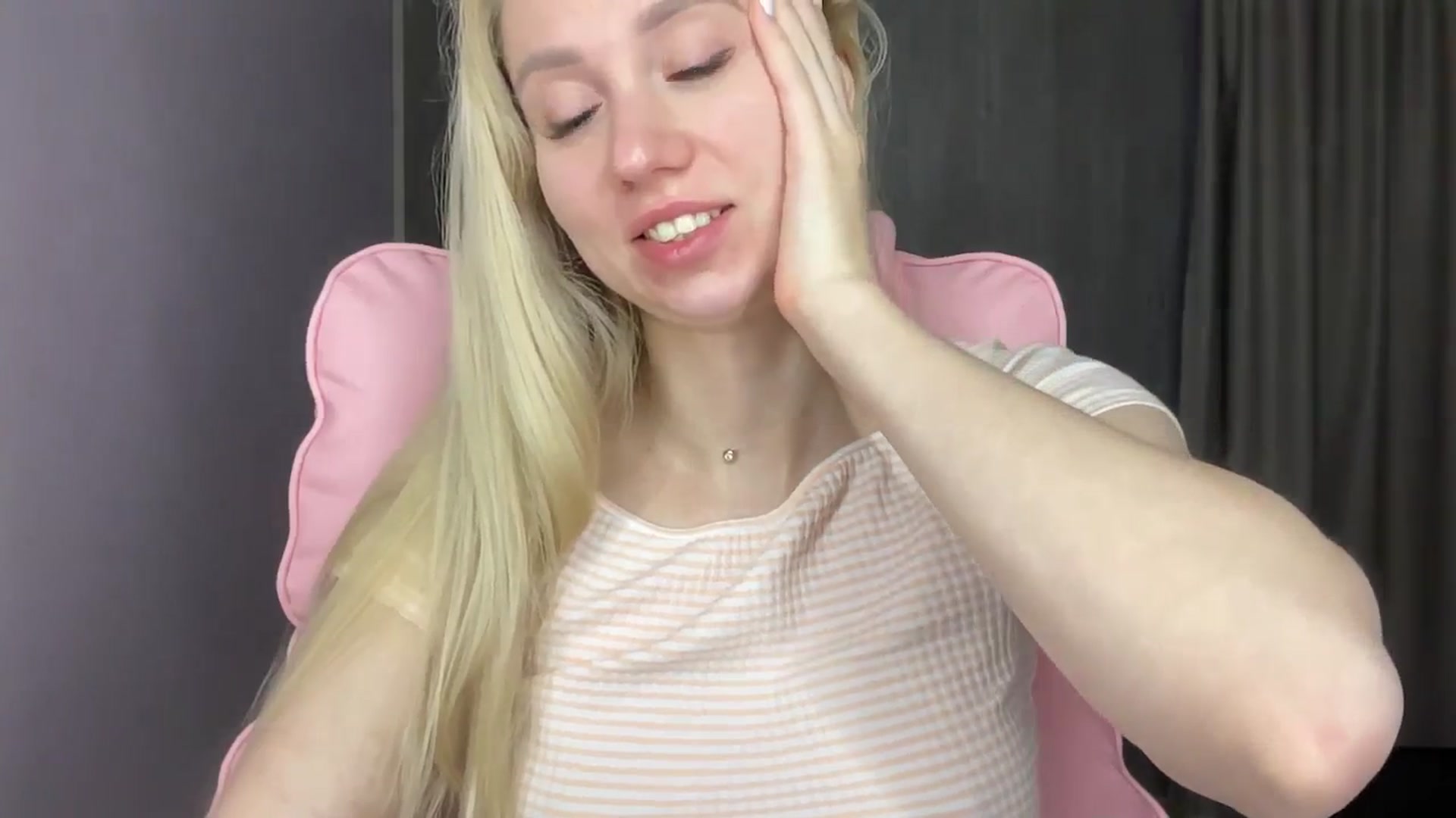Gallery image thumbnail from Miss_Sylvia's myfreecams stream on, 06/02/2025, 18:37 image 2 of 20