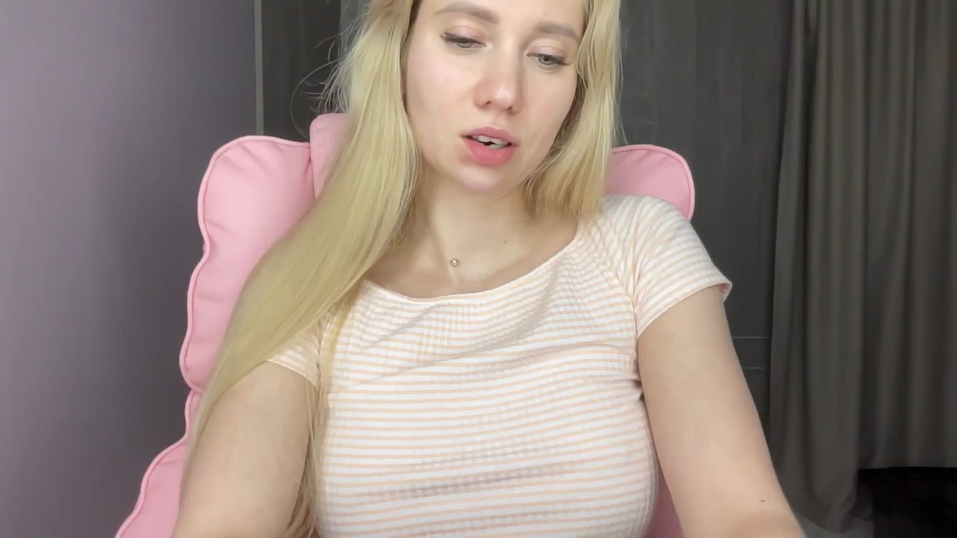 Gallery image thumbnail from Miss_Sylvia's myfreecams stream on, 06/02/2025, 18:37 image 15 of 20