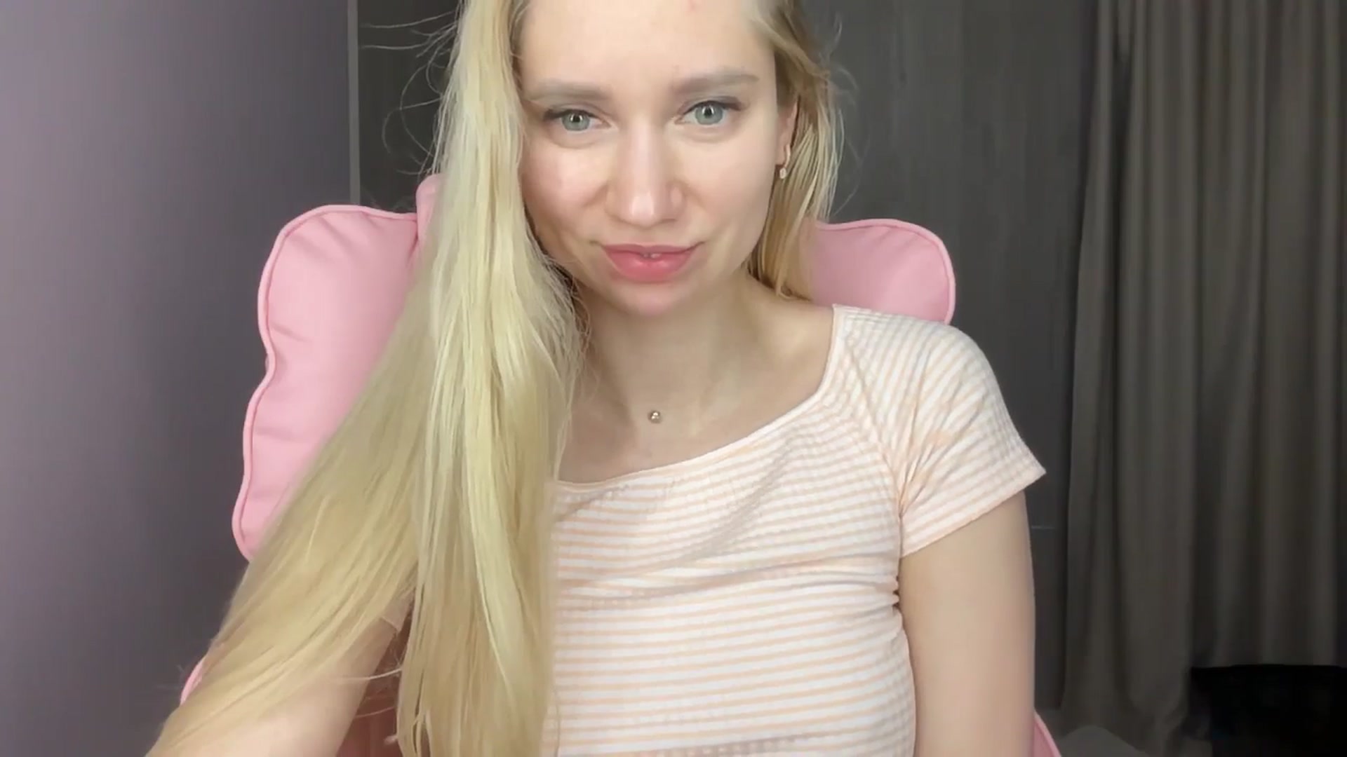 Gallery image thumbnail from Miss_Sylvia's myfreecams stream on, 06/02/2025, 18:37 image 19 of 20