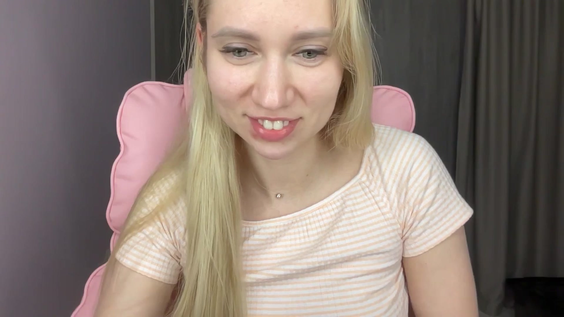 Gallery image thumbnail from Miss_Sylvia's myfreecams stream on, 06/02/2025, 18:37 image 9 of 20