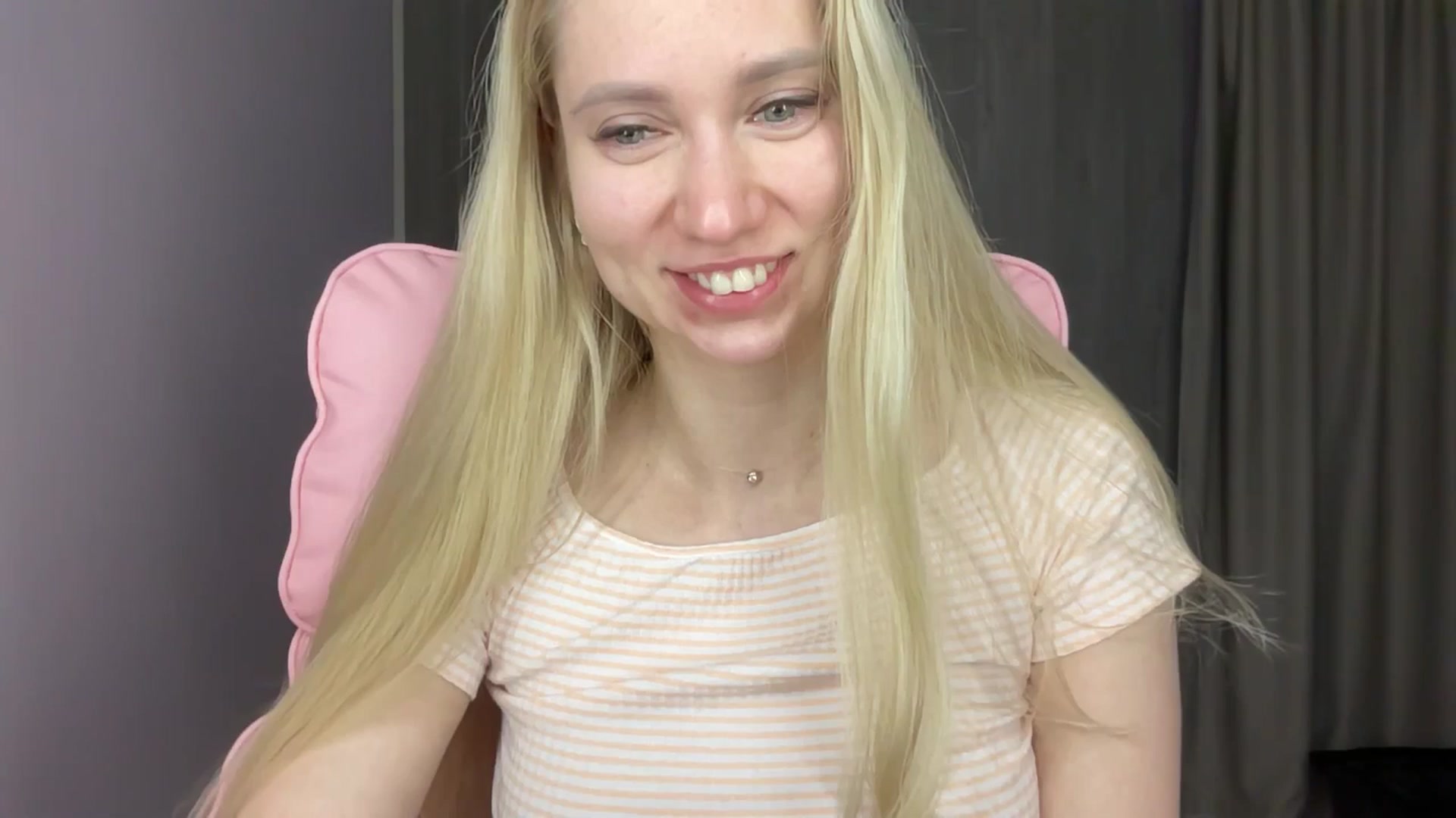 Gallery image thumbnail from Miss_Sylvia's myfreecams stream on, 06/02/2025, 18:37 image 4 of 20