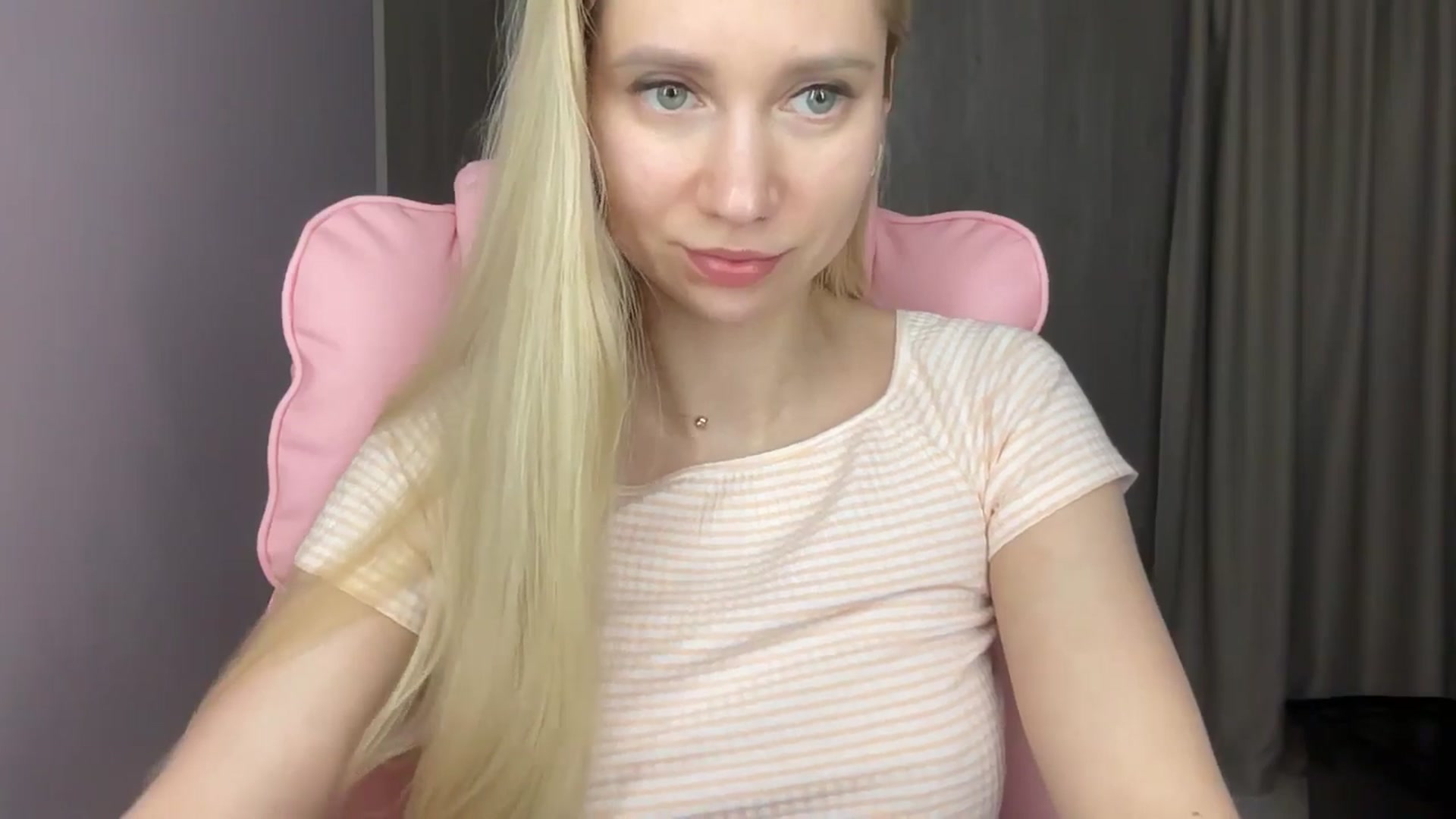 Gallery image thumbnail from Miss_Sylvia's myfreecams stream on, 06/02/2025, 19:23 image 4 of 20