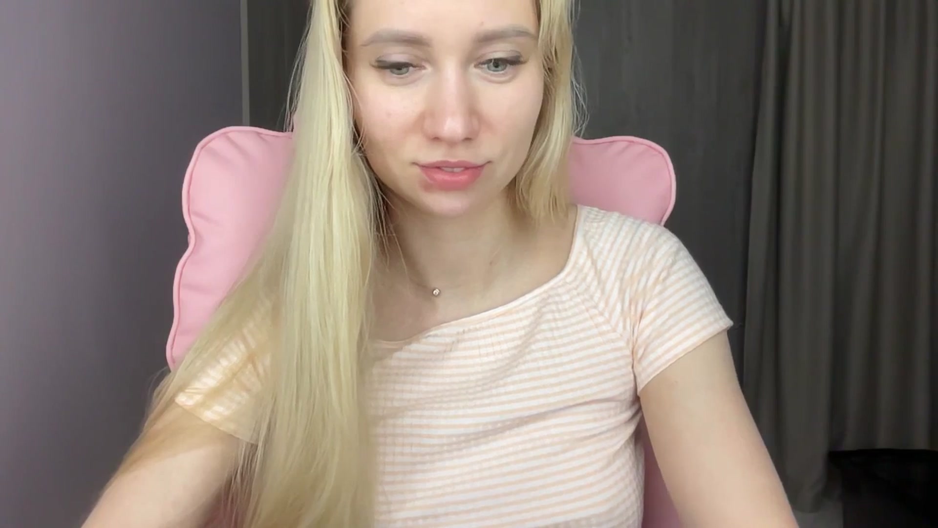 Gallery image thumbnail from Miss_Sylvia's myfreecams stream on, 06/02/2025, 19:23 image 3 of 20
