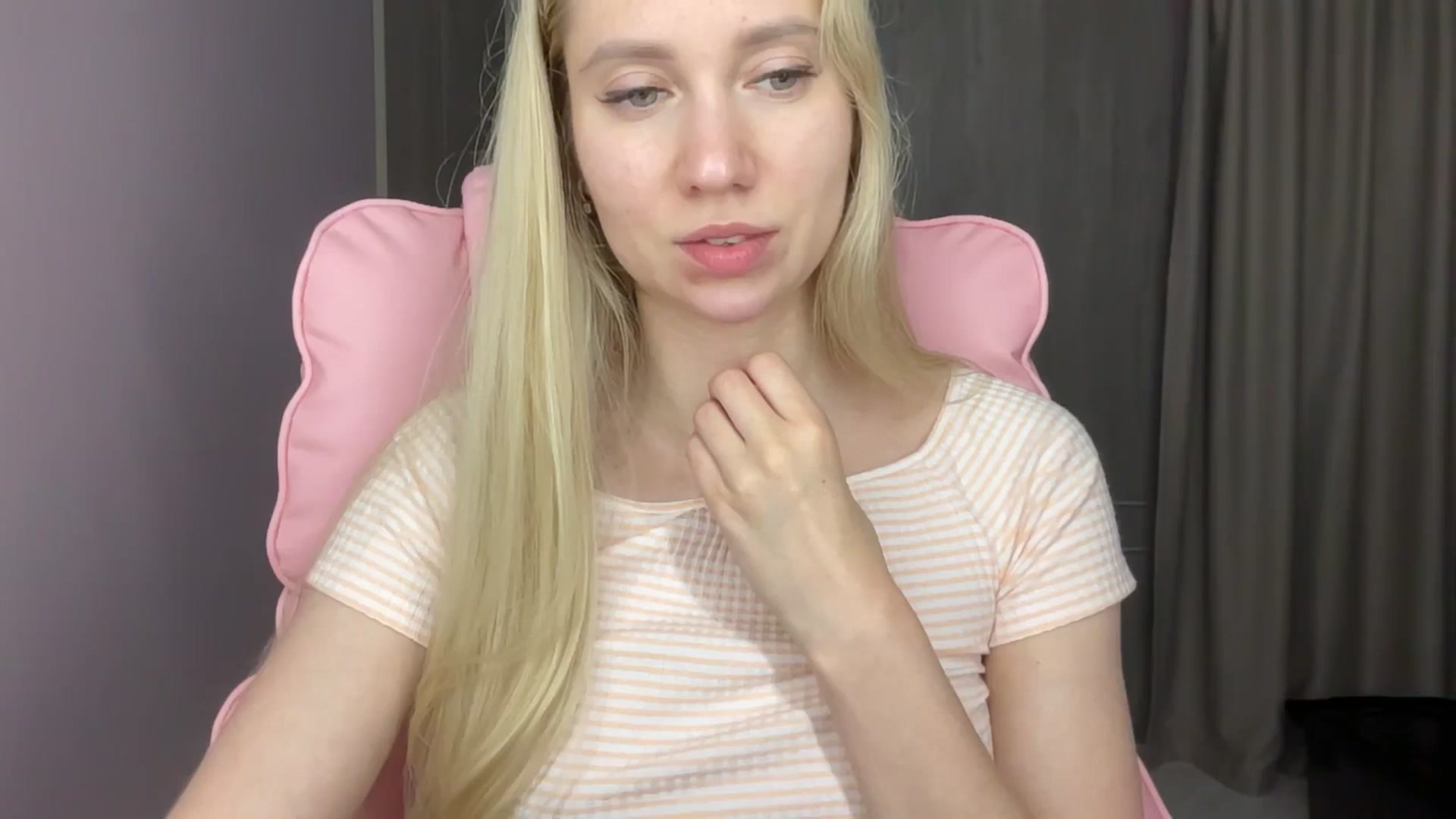 Gallery image thumbnail from Miss_Sylvia's myfreecams stream on, 06/02/2025, 19:23 image 11 of 20