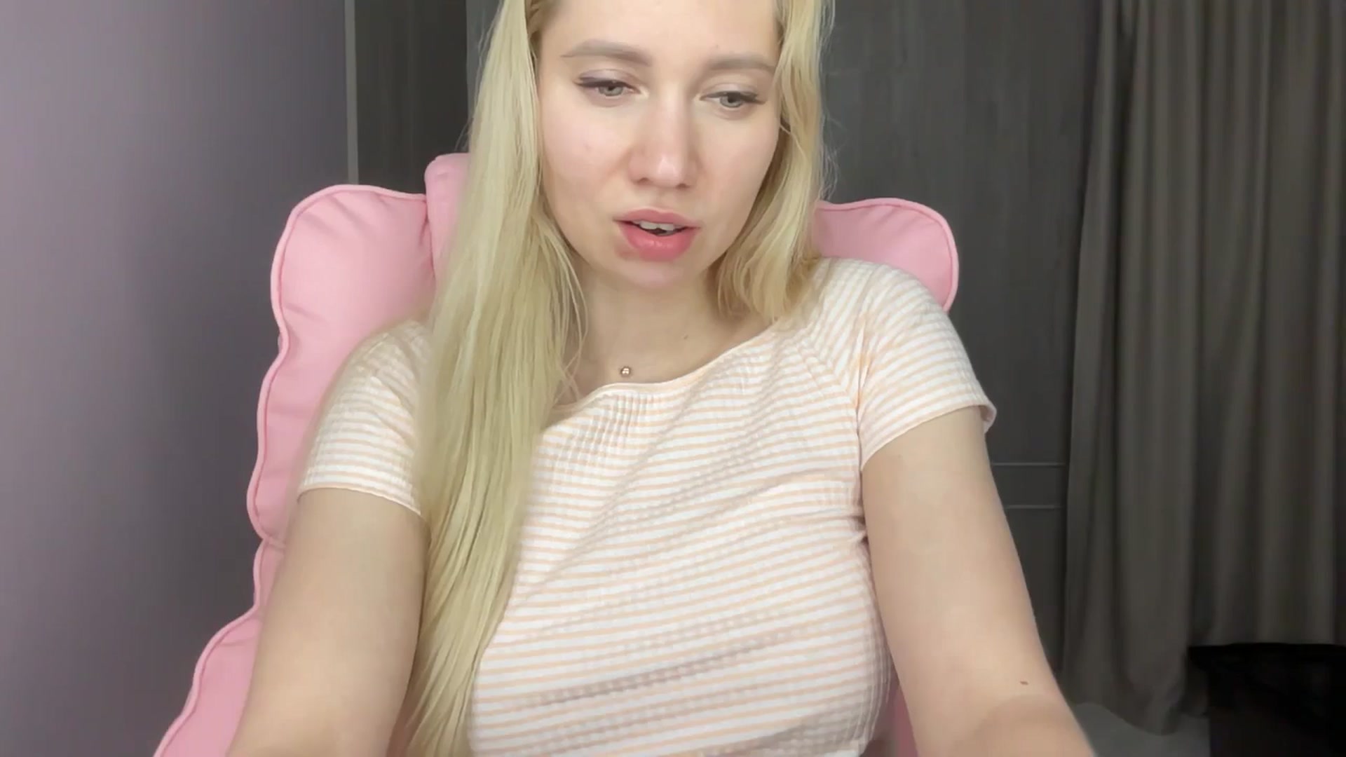 Gallery image thumbnail from Miss_Sylvia's myfreecams stream on, 06/02/2025, 19:23 image 9 of 20