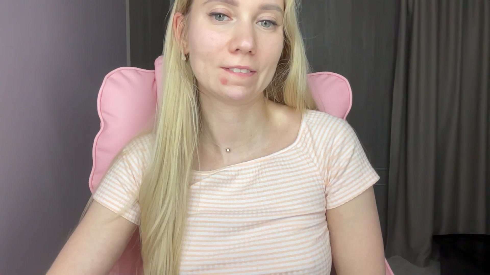 Gallery image thumbnail from Miss_Sylvia's myfreecams stream on, 06/02/2025, 19:23 image 13 of 20