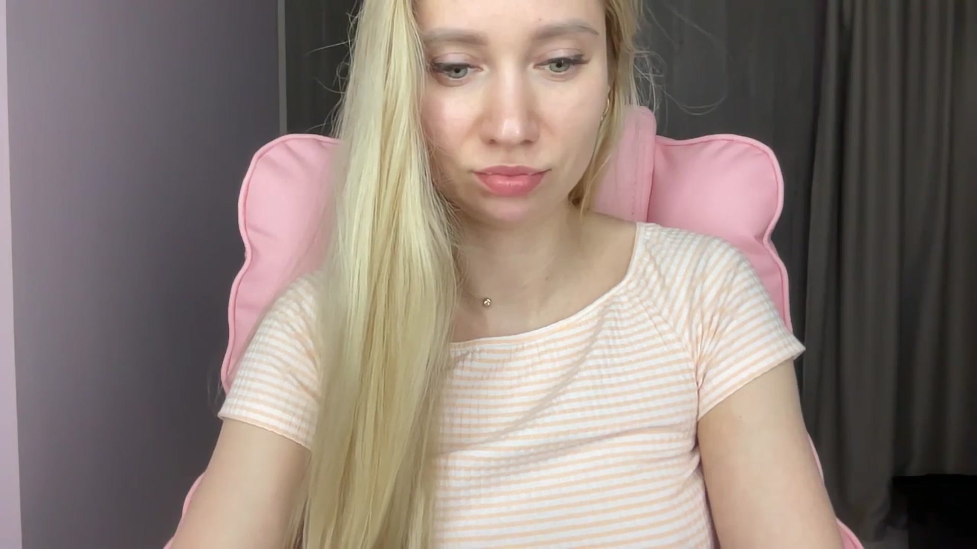 Gallery image thumbnail from Miss_Sylvia's myfreecams stream on, 06/02/2025, 20:41 image 16 of 20