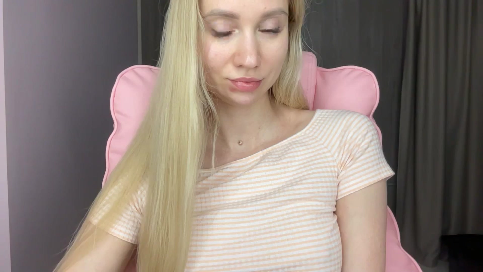 Gallery image thumbnail from Miss_Sylvia's myfreecams stream on, 06/02/2025, 20:41 image 5 of 20