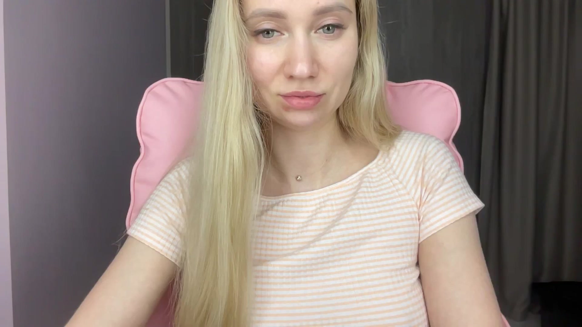 Gallery image thumbnail from Miss_Sylvia's myfreecams stream on, 06/02/2025, 20:41 image 9 of 20