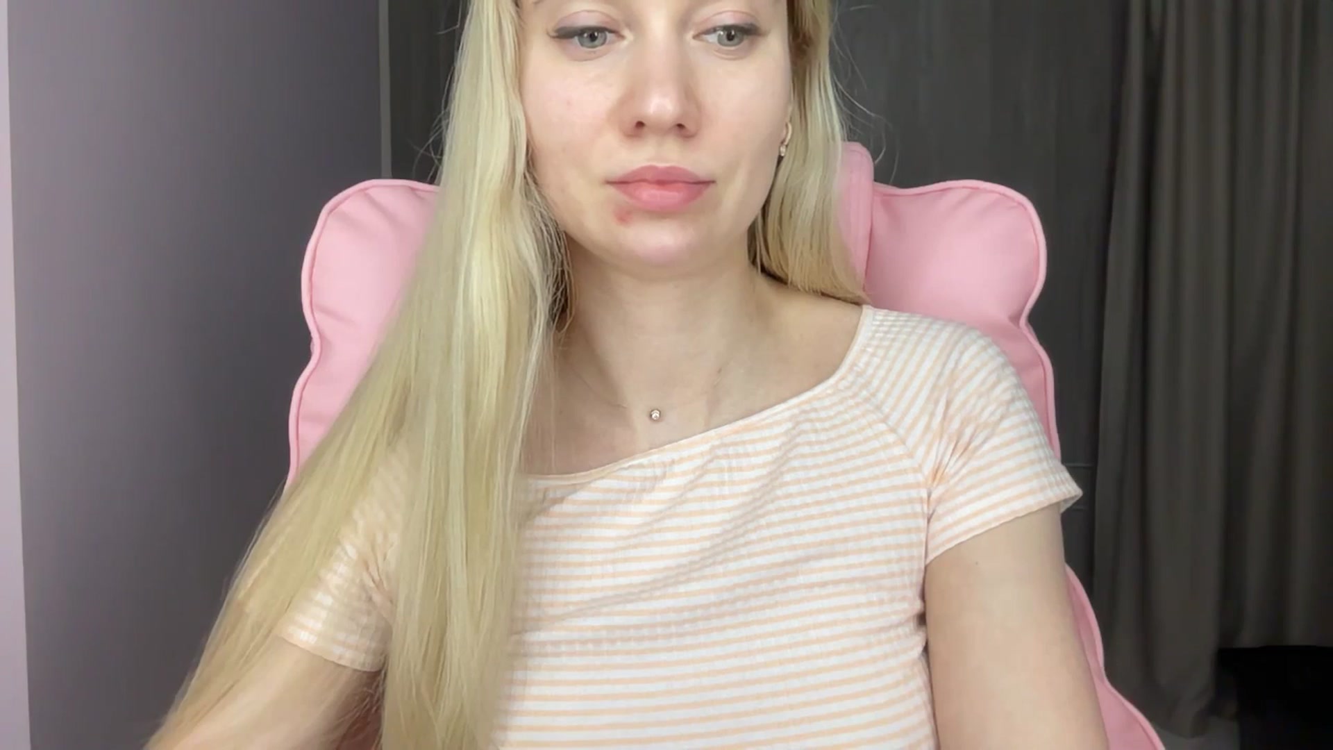 Gallery image thumbnail from Miss_Sylvia's myfreecams stream on, 06/02/2025, 20:41 image 4 of 20