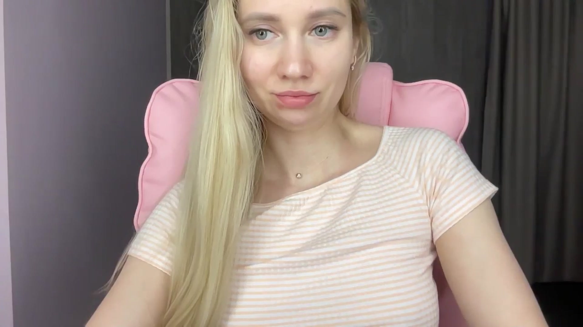 Gallery image thumbnail from Miss_Sylvia's myfreecams stream on, 06/02/2025, 20:41 image 13 of 20