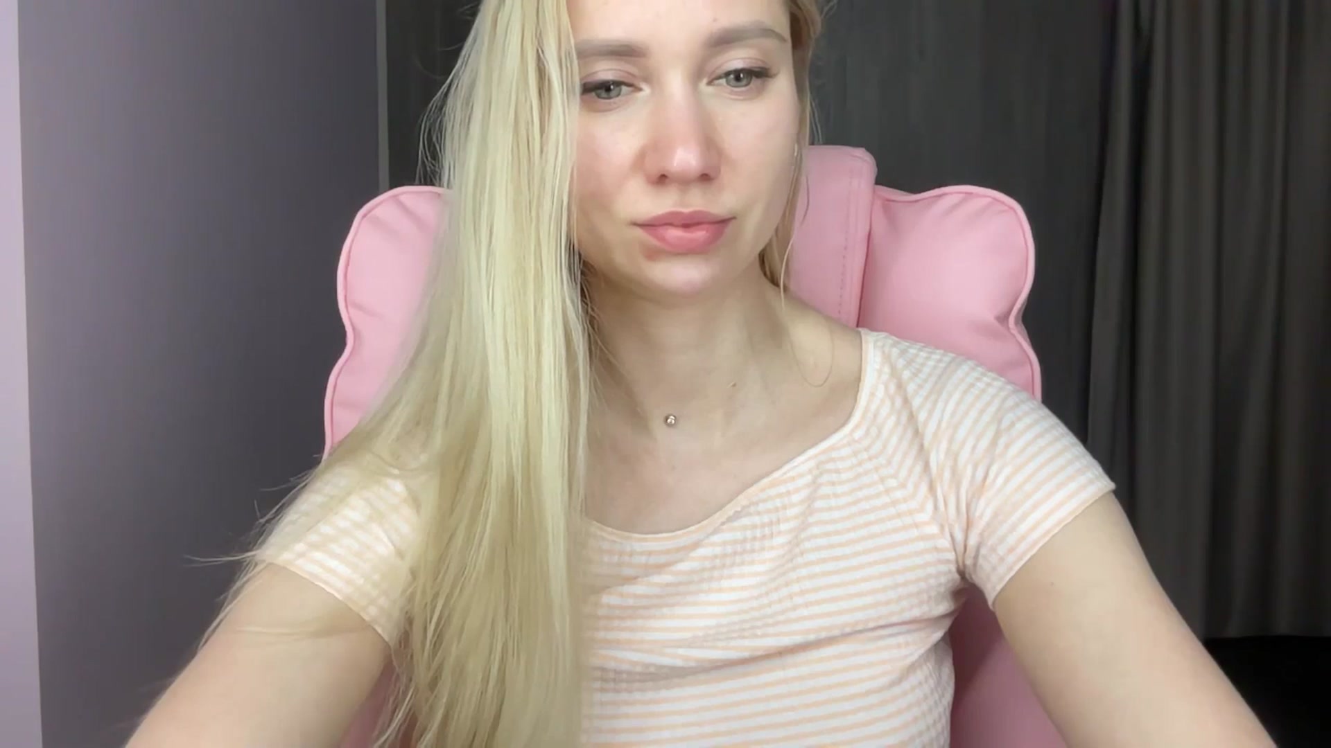 Gallery image thumbnail from Miss_Sylvia's myfreecams stream on, 06/02/2025, 21:53 image 19 of 20