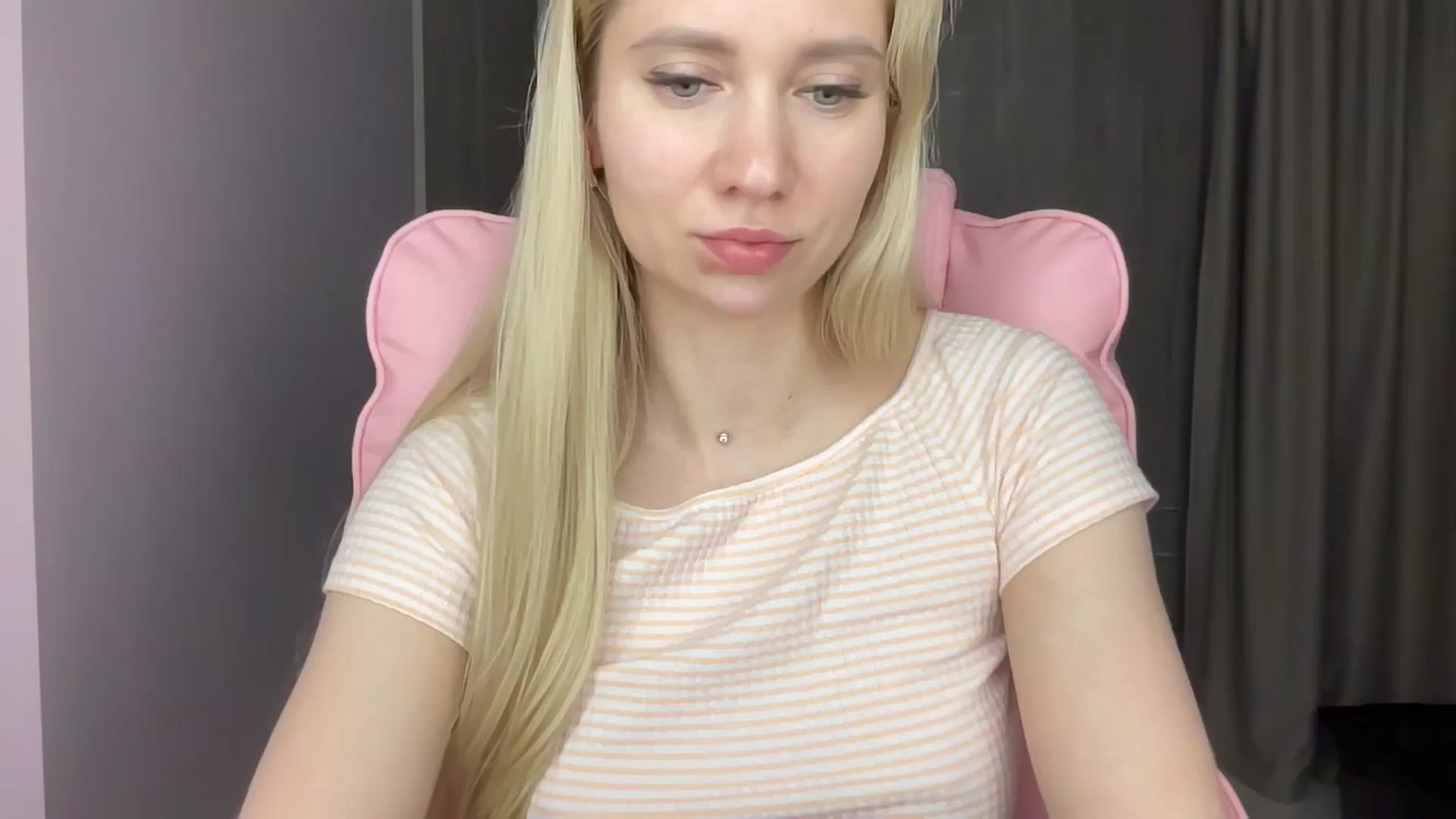 Gallery image thumbnail from Miss_Sylvia's myfreecams stream on, 06/02/2025, 21:53 image 4 of 20